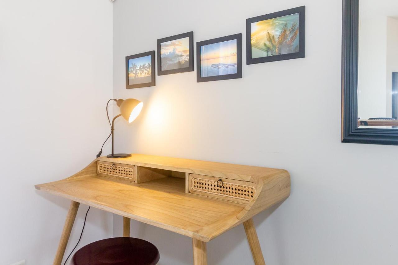 Cap Homard - Spacieux Apt - Magnifique Vue Mer -Proche Plage Saint-Gilles-les-Bains Exterior foto